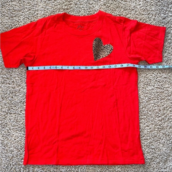 J Crew T-Shirt Red with Leopard Cheetah Animal Heart Size Medium - Picture 8 of 8